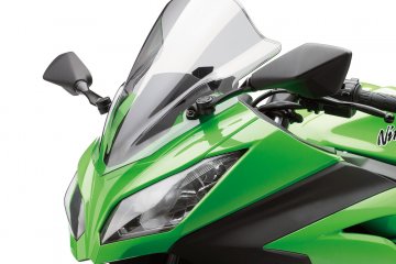 2013年モデル Ninja 250 インドネシア仕様(EX250L)フィーチャーカット