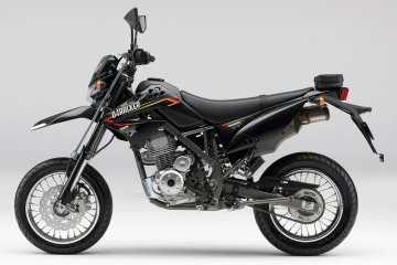 2013年モデル D-TRACKER 125