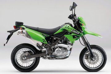 2013年モデル D-TRACKER 125