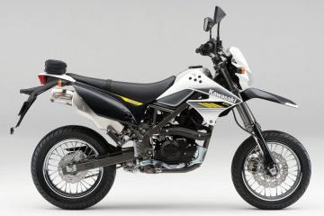 2014年モデル D-TRACKER125