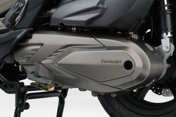 2014年モデル J300 欧州一般仕様(SC300B)フィーチャーカット