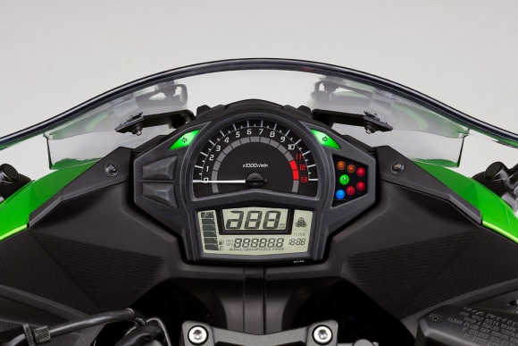 2014モデル Ninja 400 Special Editionフィーチャーカット