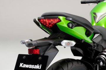 2014モデル Ninja 400 Special Editionフィーチャーカット