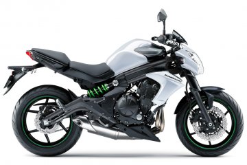 2015年モデル ER-6n (ER650E)※欧州一般仕様