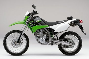 2015年モデル KLX250