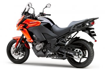 2015年モデル VERSYS 1000 欧州一般仕様 (KLZ1000B)スタイリングフォト