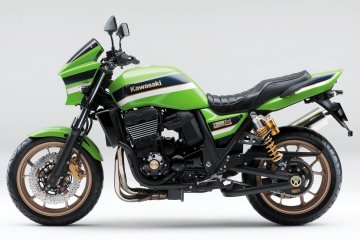 2015年モデル ZRX1200 DAEG カワサキ正規取扱店特別仕様車