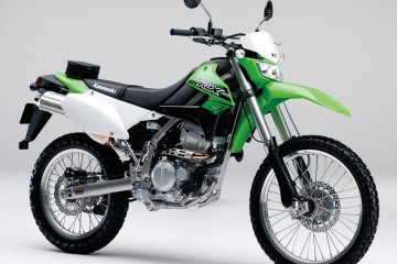 2016年モデル KLX250