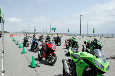 ［2016］カワサキUNDER400試乗会 in 大磯ロングビーチ