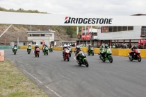 ［2016］Ninja 250SL単独レースも開催! カワサキCS2グループサーキット走行会 レポート