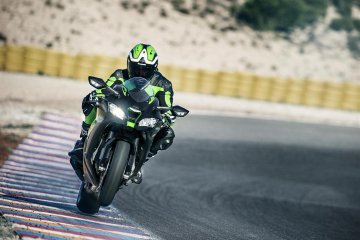 2018年モデル Ninja ZX-10R SE