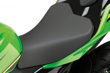 2018年モデル Ninja 250 フィーチャーカット