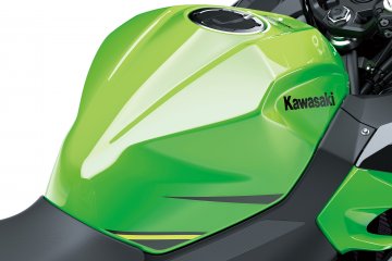 2018年モデル Ninja 400 フィーチャーカット