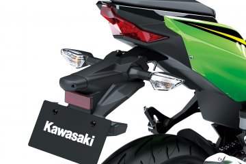 2018年モデル Ninja 400 フィーチャーカット