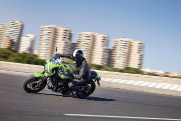 2018年モデル Z900RS CAFE