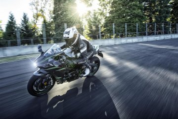 2019年モデル Ninja H2 Carbon