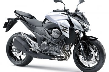 2013年モデル Z800 (ZR800CDF)※欧州一般仕様