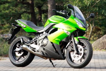 SP忠男 Ninja 400R用 POWER-BOXマフラー