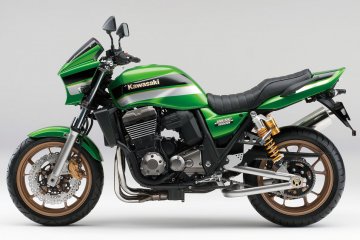 2013年モデル ZRX1200 DAEG Z生誕40周年記念 カワサキ正規取扱店特別仕様車