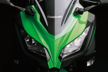 2013年モデル Ninja 250 ABS Special Edition インドネシア仕様(EX250M)フィーチャーカット