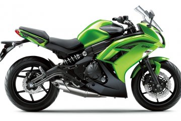 2012年モデル Ninja 650 ※東南アジア一般仕様