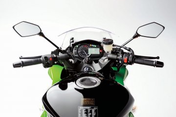 2011年モデル Ninja 1000 (ZX1000GBF)※東南アジア一般仕様