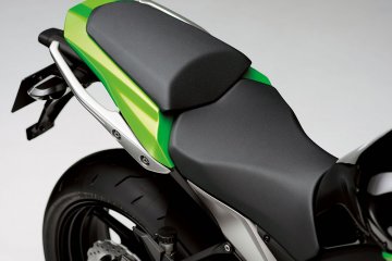 2011年モデル Ninja 1000 (ZX1000GBF)※東南アジア一般仕様