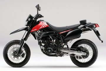 2013年モデル D-TRACKER X