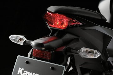 2013年モデル Z250 フィーチャーカット