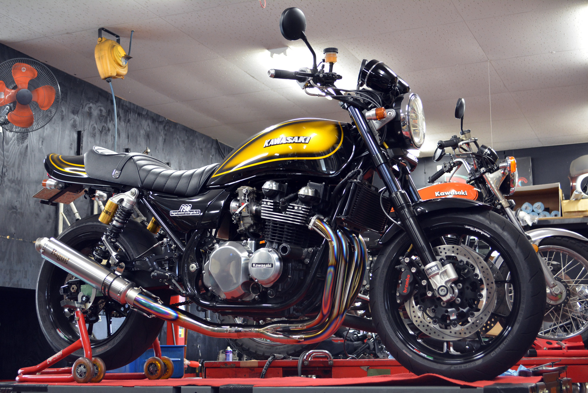 ゼファー750 エキパイマフラー カワサキ 純正 バイク 部品 ZR750C コケキズ無し 腹打ち無し 修復素材に ペイント素材に 車検