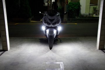 BOSSCOM JAPAN Ninja ZX-14R用デイライト機能内蔵LEDウインカー