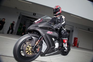 2010年7月7〜8日 ZX-10R鈴鹿サーキットテスト