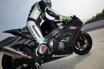 2010年7月7〜8日 ZX-10R鈴鹿サーキットテスト