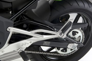 2011年モデル Ninja400R スイングアーム