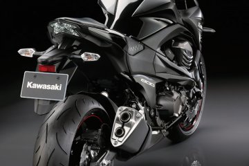 2013年モデル Z800 ABS (ZR800BDF)※欧州一般仕様