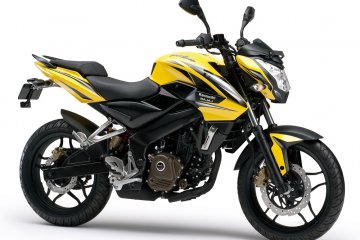 2013年モデル パルサー200NS (BR200ADF)※インドネシア仕様