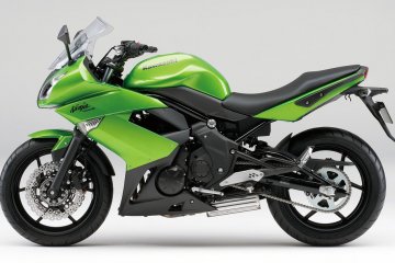 2013年モデル Ninja 400R ABS