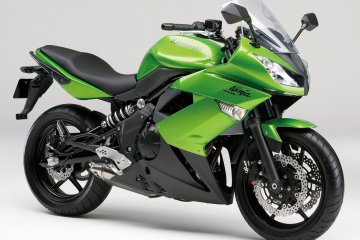 2013年モデル Ninja 400R ABS