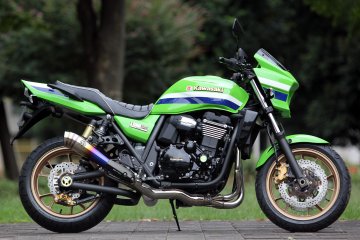 SP忠男 ZRX1200DEAG用POWERBOXマフラー