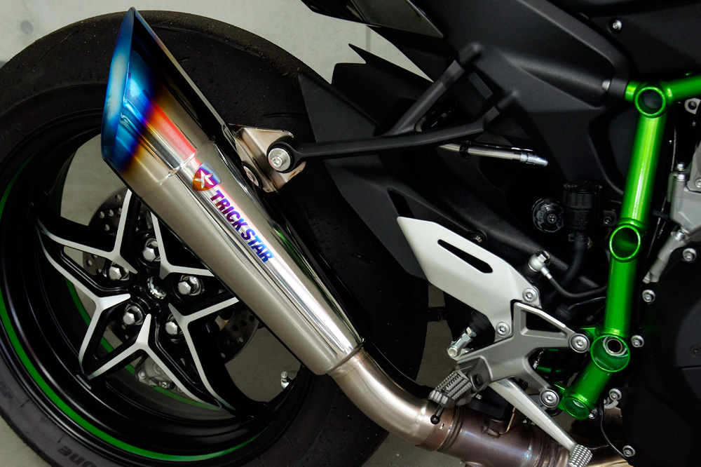 トリックスターからNinja H2用レーシングスリップオンマフラーが登場