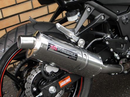 ヨシムラ Ninja 250R用 Tri-Oval(トライオーバル)スリップオンマフラー ヨシムラ Ninja 250R用 Tri-Oval(トライオーバル)スリップオンマフラー