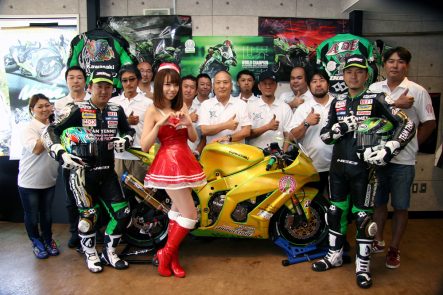 加納典明がカワサキ系チームの監督として鈴鹿8耐に参戦!