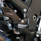 Ninja ZX-14R(12〜)/ZZR1400(〜11)用 ストライカー スポーツコンセプト(STC)ステップキット