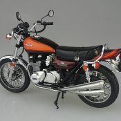 アオシマ 1/12 NO32 カワサキ 750RS(Z2) カスタムパーツ付き