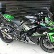 ケイズスタイル Ninja 1000用 トップケース用キャリア