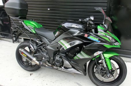 ケイズスタイル Ninja 1000用 トップケース用キャリア