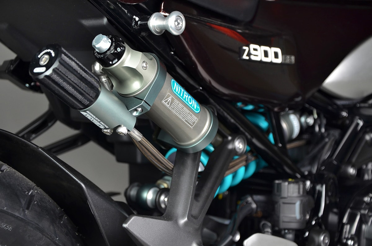 z900rs ナイトロンモノサスR3用スプリングブラック