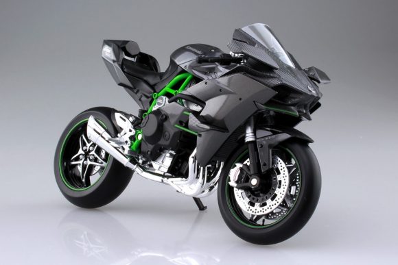 アオシマ Ninja H2R 1/12スケール完成模型