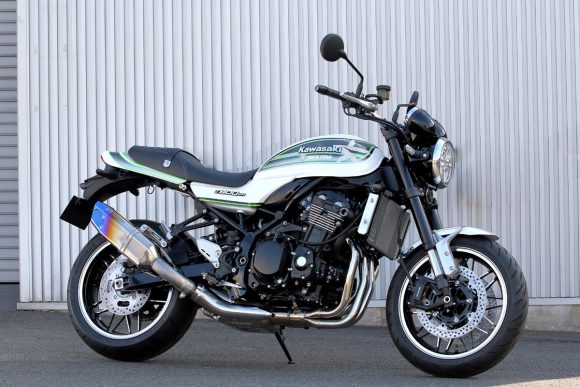 TRICKSTAR Z900RS用 スリップオンマフラー IKAZUCHI