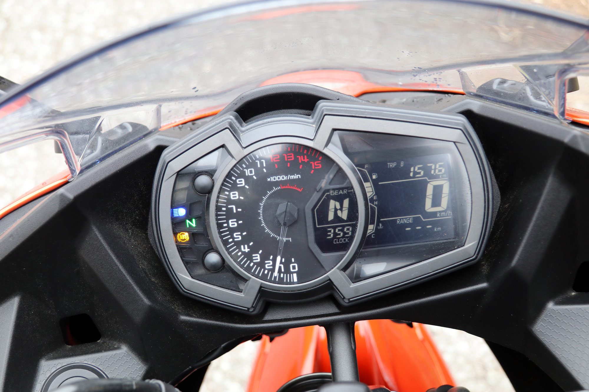 Ninja 400を1 000km試乗 ツーリングバイクとしてのポテンシャルも高い 試乗 車両解説 カワサキイチバン